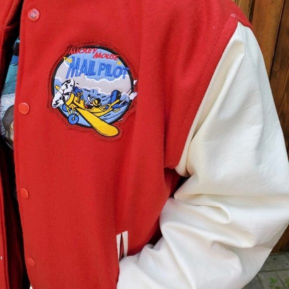 Vintage Mickey Mouse The Mail Pilot Red White Jacket Locker Line - Picture 2 of 8